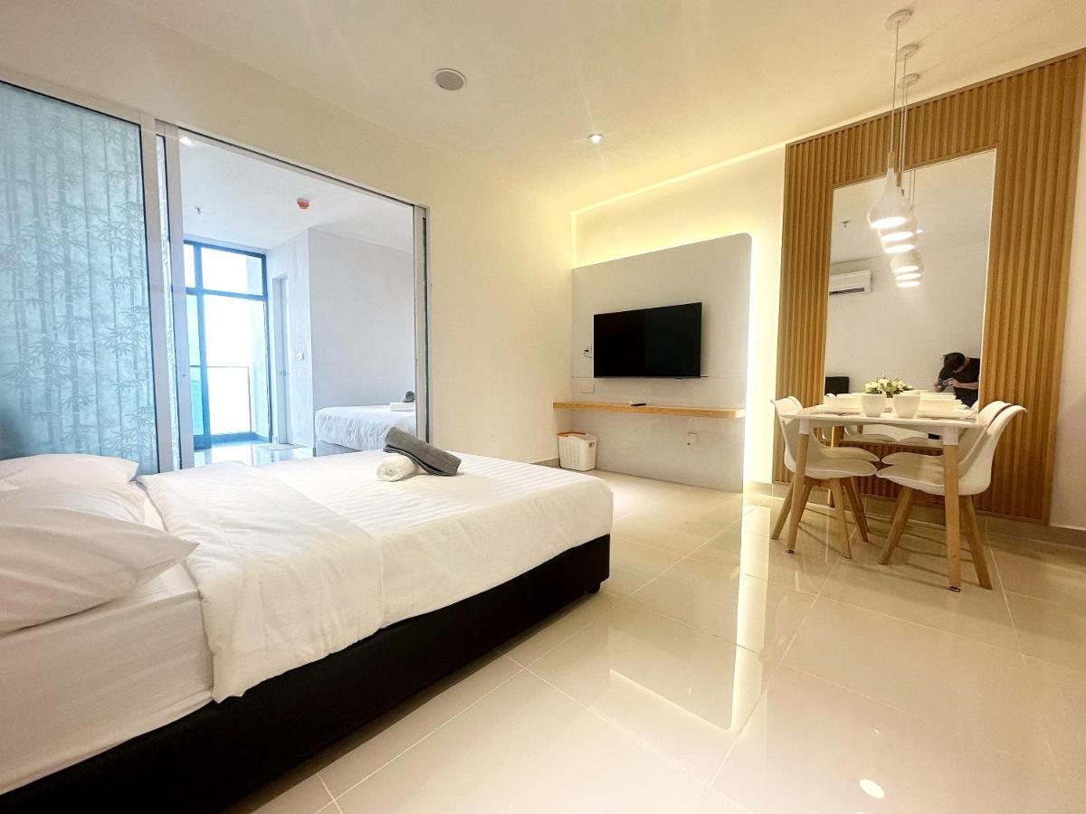 The Shore Kota Kinabalu City Centre By Lw Suites Exterior foto
